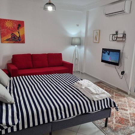 New Modern Studio In Central Tirana Appartement Buitenkant foto