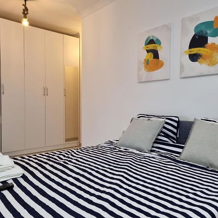New Modern Studio In Central Tirana Appartement Buitenkant foto