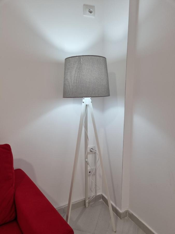 New Modern Studio In Central Tirana Appartement Buitenkant foto